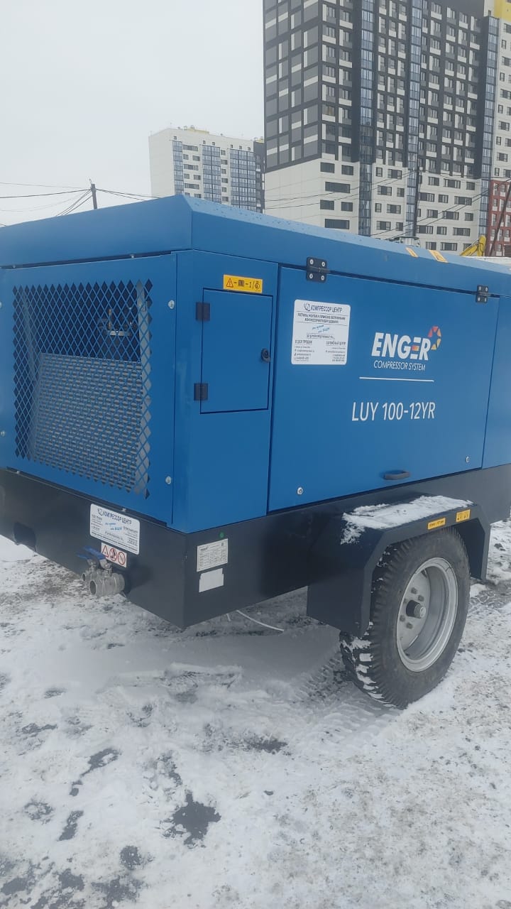 Винтовой компрессор "Enger" LUY100-12YR для ООО "СЗ ДСК КПД-Газстрой"